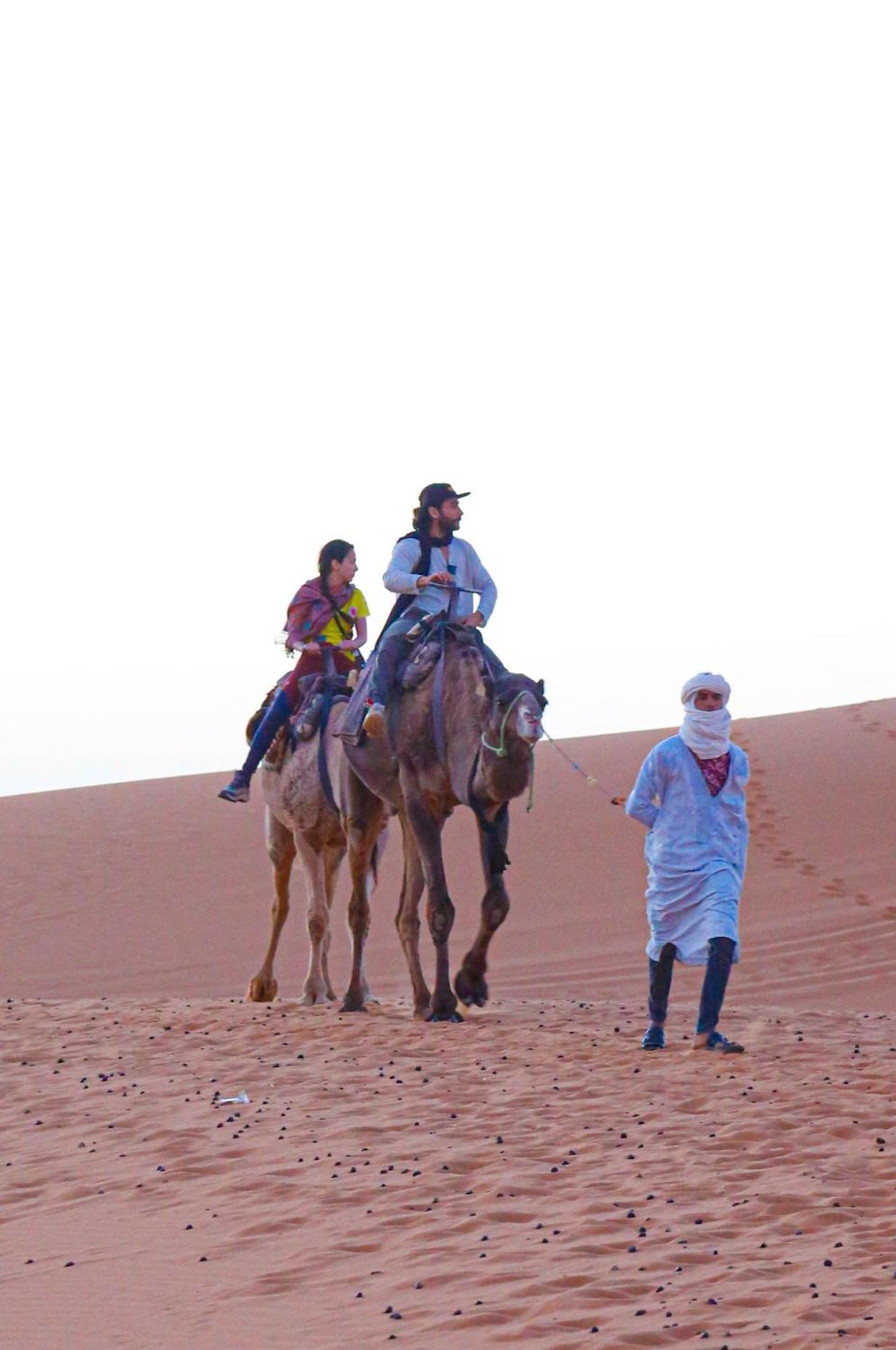 Salambo Tente Merzouga Buitenkant foto
