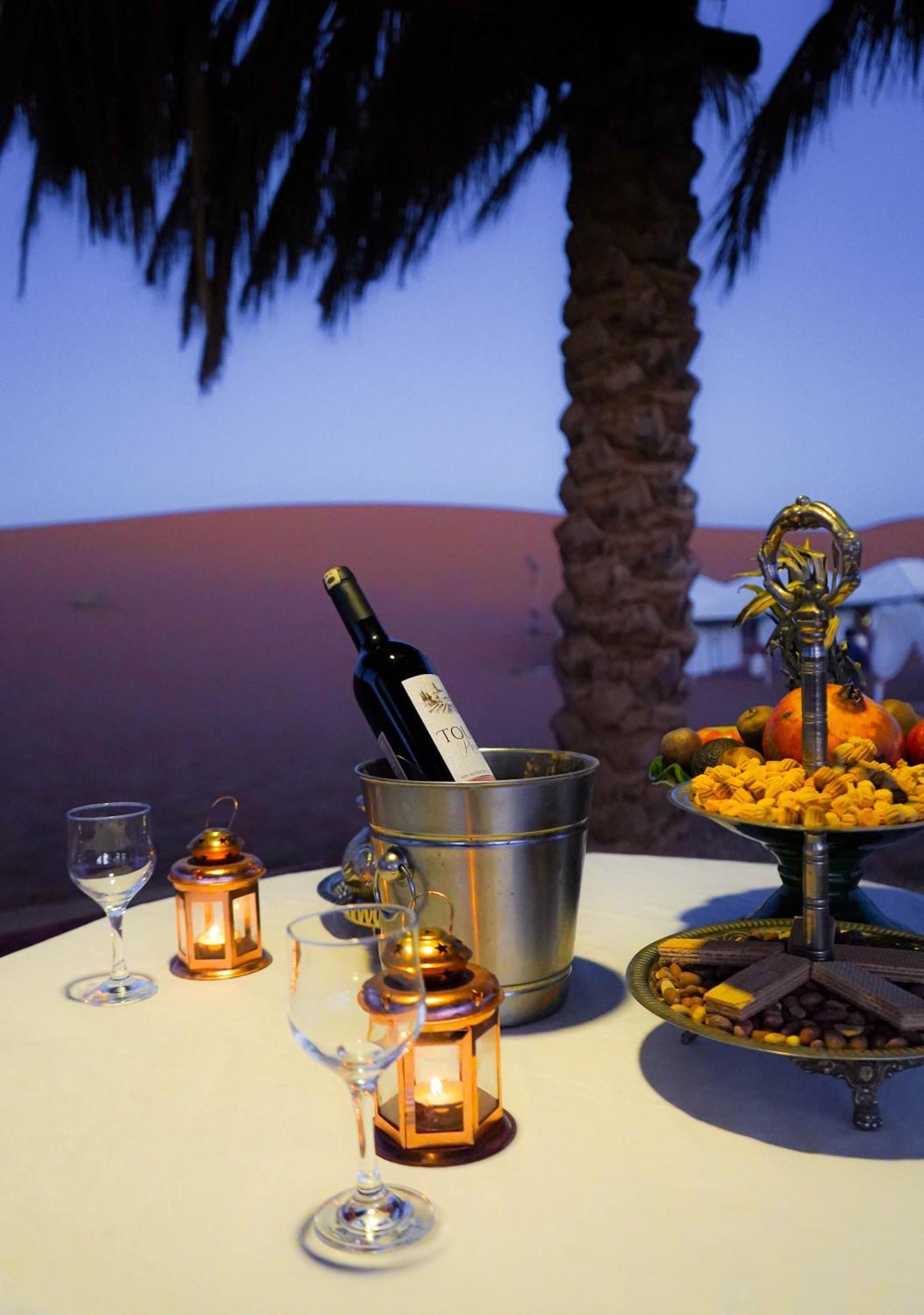 Salambo Tente Merzouga Buitenkant foto